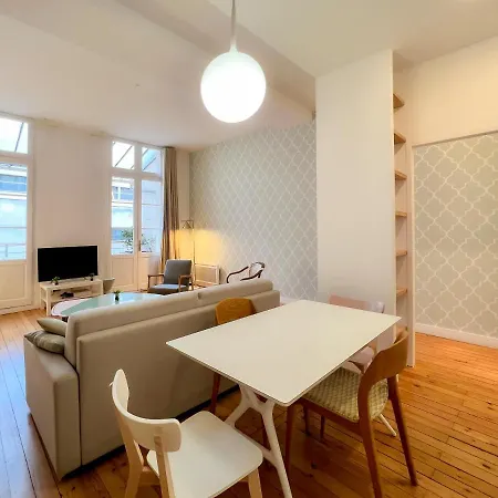 Magnifiques Sur Les Quais De *