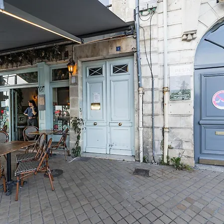 Magnifiques Sur Les Quais De *