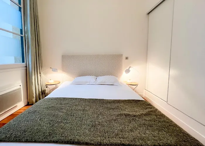 Magnifiques Sur Les Quais De *