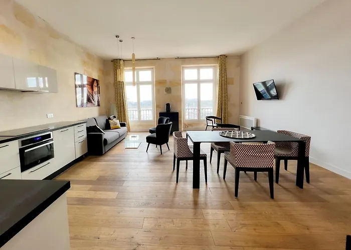 Apartment Magnifiques Sur Les Quais De Bordeaux