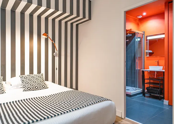 Magnifiques Sur Les Quais De * Bordeaux